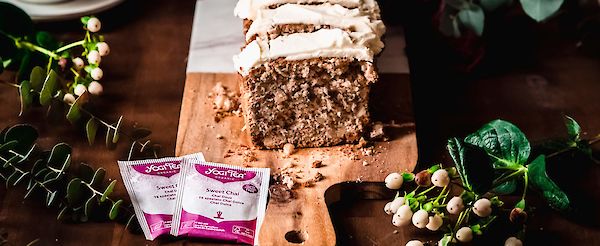 YOGI TEA® Sweet Chai Nut Cake