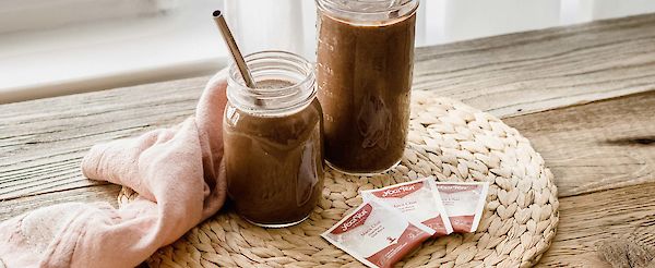 YOGI TEA® Chai Maca - Smoothie de chocolate con dátiles y maca